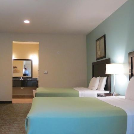 Grand Inn And Suites Хьюстон Экстерьер фото